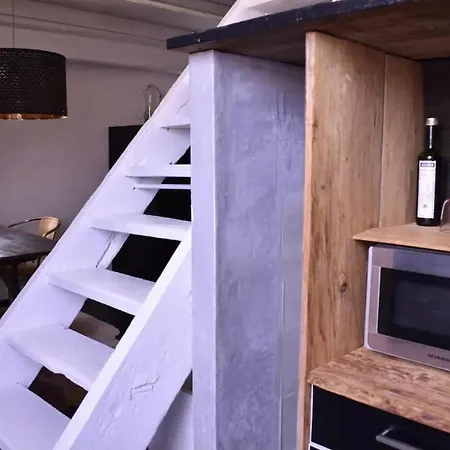 Cozy Artist Loft Near Black Forest And Basel شقة *
