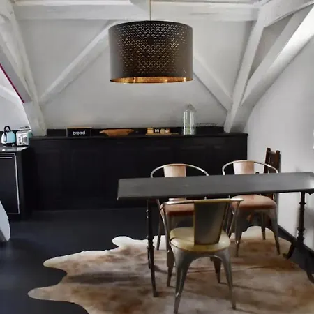 Cozy Artist Loft Near Black Forest And Basel شقة *